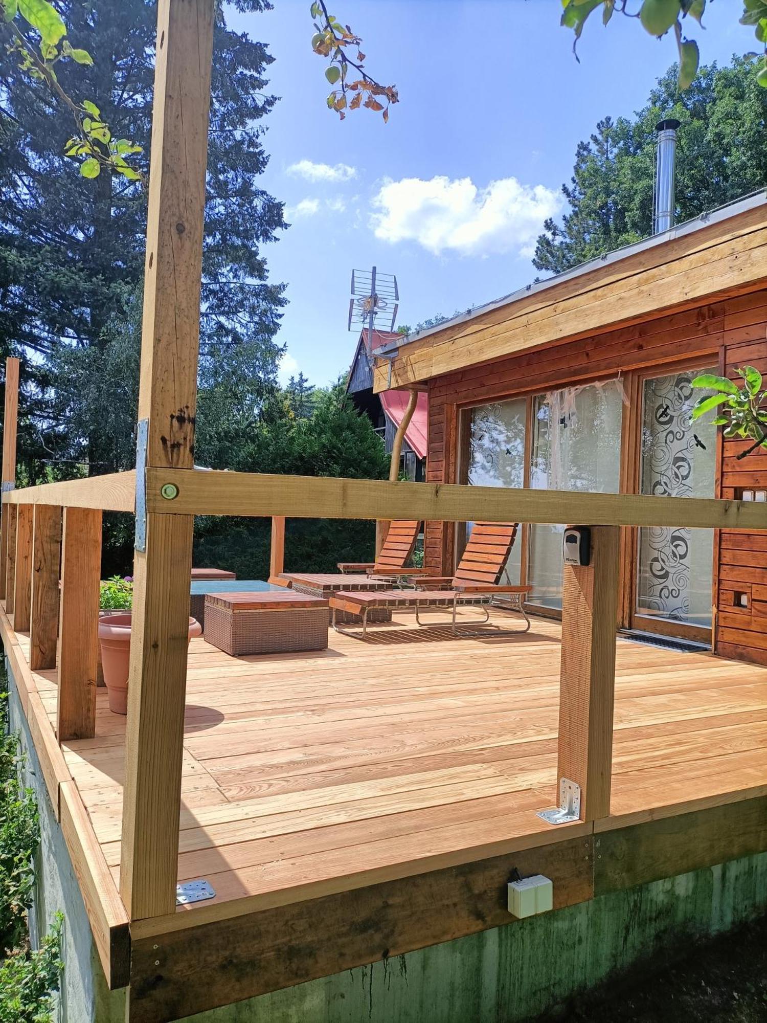 Vacation Home Pani Haje Moravany  Екстер'єр фото